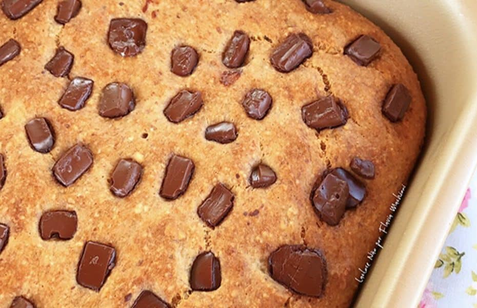 Bolo de banana e chocolate sem glúten e lactose